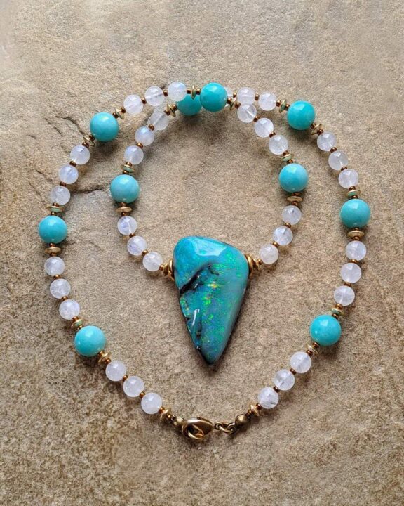 Boulderopal Anhänger Edelsteinkette Heilsteinschmuck