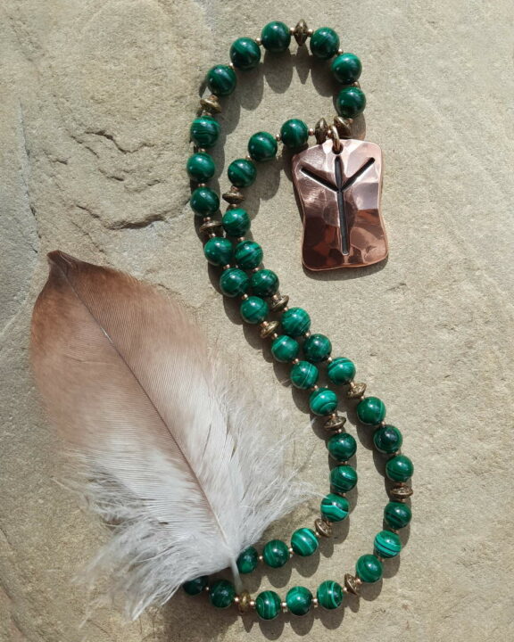 Rune Algiz Anhänger Edelsteinkette Heilsteinschmuck