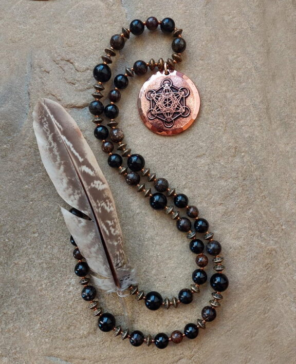 Metatron-Anhänger aus Feinkupfer - edler Kupferschmuck als Perlenkette mit Turmalin