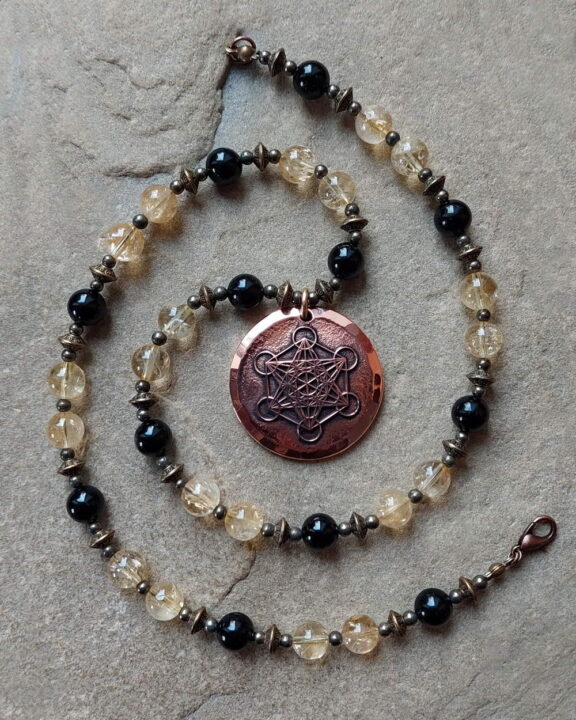 Metatron-Anhänger an Perlenkette aus Rutilquarz und Turmalin - edler Energieschmuck