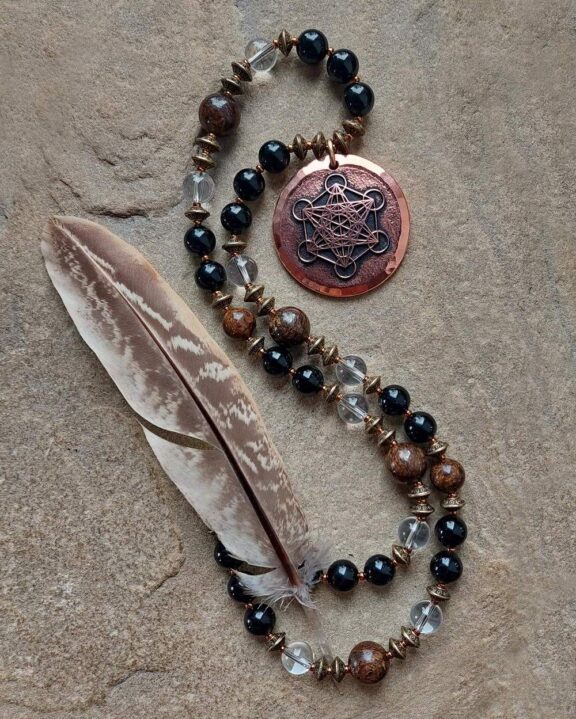Talisman: Metatron-Anhänger an Halskette mit Turmalin. Bergkristall und Bronzit - edler Energieschmuck