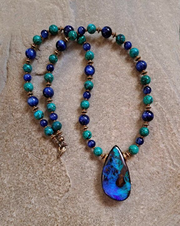 Boulderopal Anhänger Edelsteinkette Heilsteinschmuck