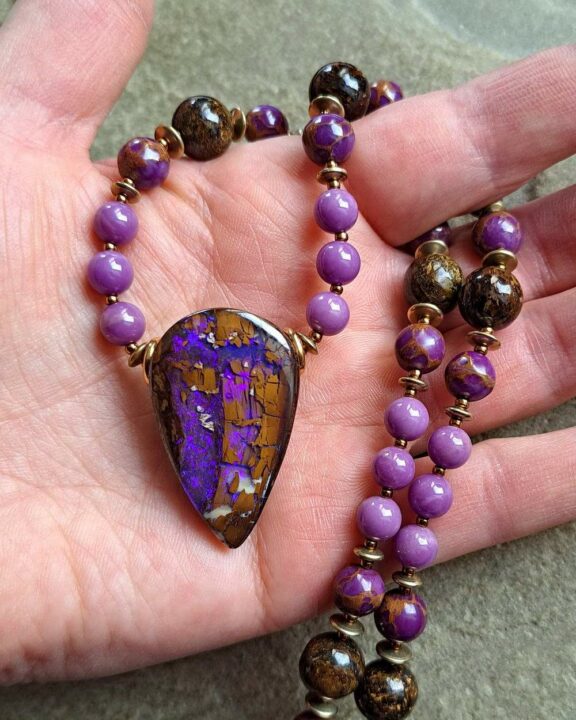 Boulderopal Anhänger Edelsteinkette Heilsteinschmuck