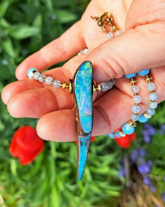 Boulderopal Anhänger Edelsteinkette Heilsteinschmuck