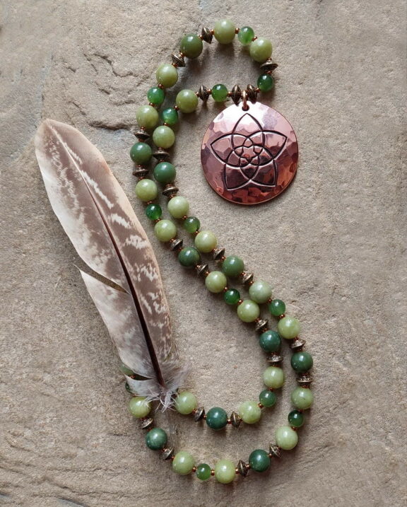 Venusblume Anhänger Edelsteinkette Heilsteinschmuck
