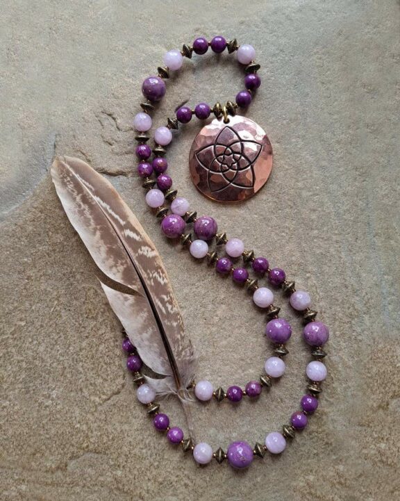 Venusblume Anhänger Edelsteinkette Heilsteinschmuck