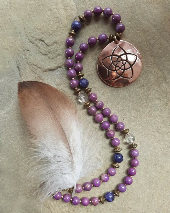 Phosphosiderit Charoit Bergkristall Venus Venusblume Göttin der Liebe Kette Kupferschmuck Lichtbringer