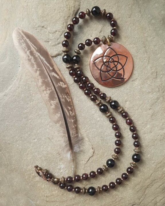 Turmalin Venus Venusblume Kette Amulett Yoga Reiki Kupferamulett Kupferschmuck Göttin der Liebe Schutzsymbol Symbolschmuck