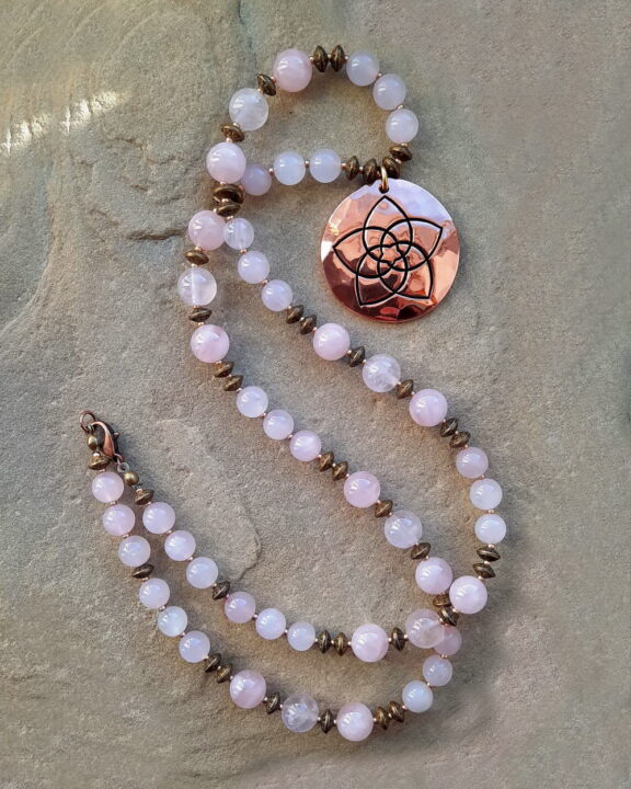 Venusblume Anhänger Edelsteinkette Heilsteinschmuck