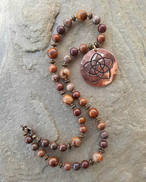 Venusblume Anhänger Edelsteinkette Heilsteinschmuck