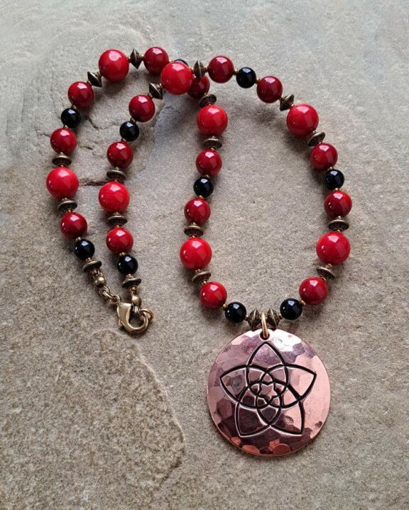 Koralle Obsidian Venus Venusblume Kupferschmuck Schutzsymbol Symbole Symbolschmuck Göttin der Liebe