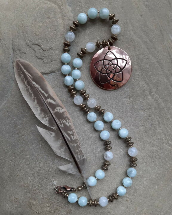 Venusblume Anhänger Edelsteinkette Heilsteinschmuck