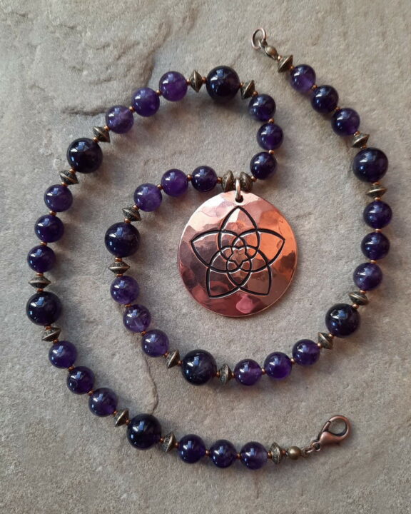 Venusblume Anhänger Edelsteinkette Heilsteinschmuck