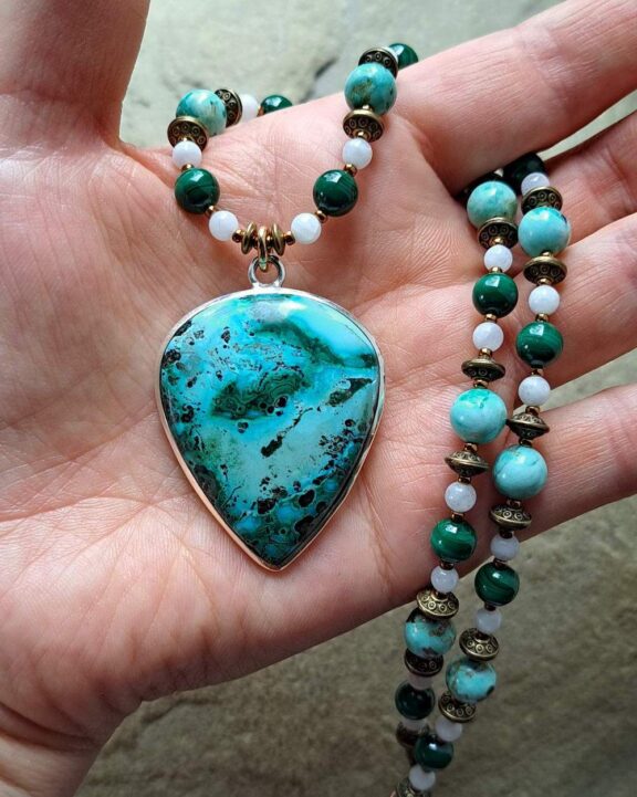 Chrysocolla necklace made of healing crystal beads - fine jewellery