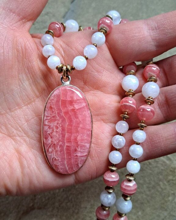 Rhodochrosit Amulett Anhänger Edelsteinkette Heilsteinschmuck