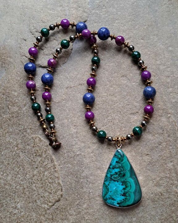 Chrysokoll Malachit Amulett Anhänger Edelsteinkette Heilsteinschmuck
