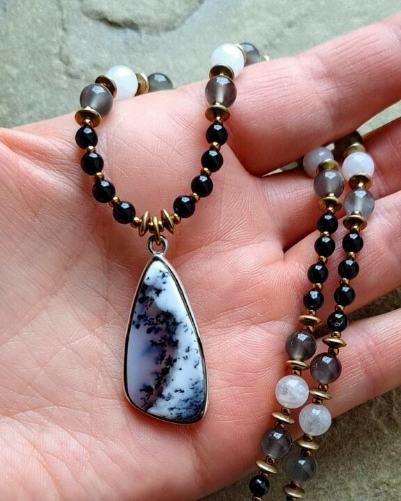 Dendriten Opal Amulett Anhänger Edelsteinkette Heilsteinschmuck