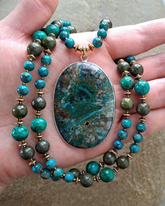 Heilsteinkette mit Edelsteinperlen - hypoallergener Schmuck