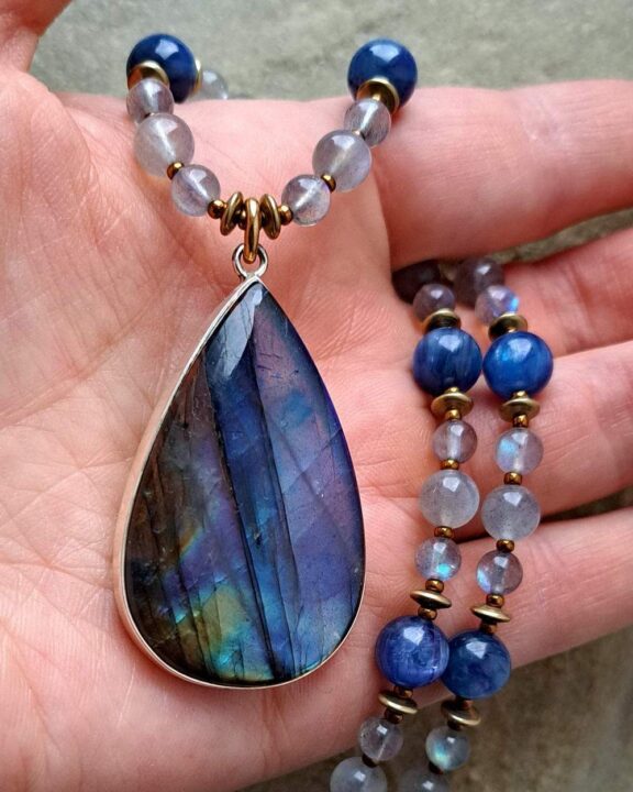 Labradorite necklace with crystal beads - perfect reiki accessories