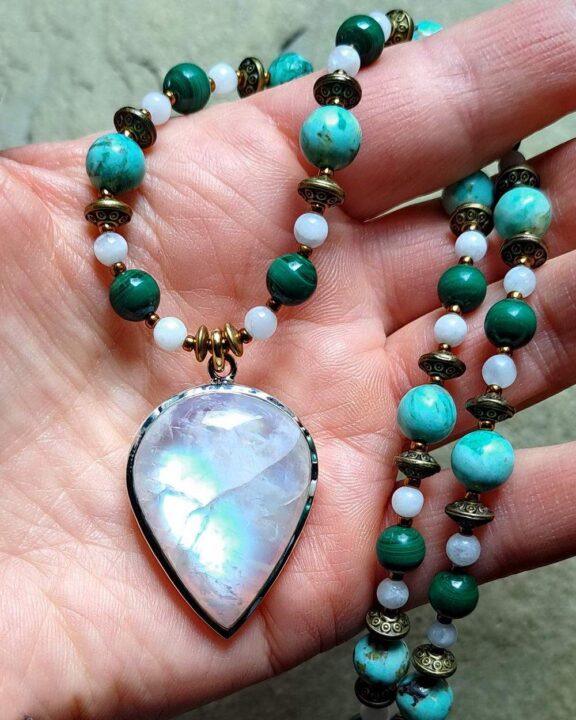 Moonstone necklace combined with crystal beads - fine natural jewelry