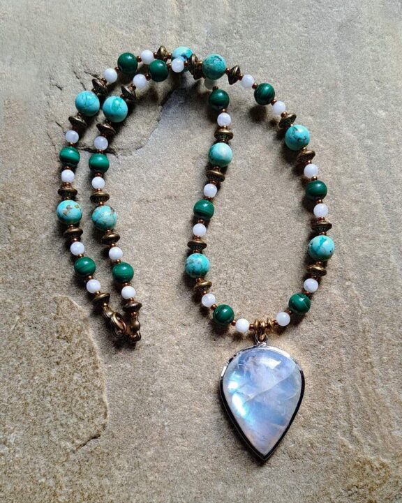 Rainbow moonstone necklace combined with crystal beads - fine natural jewelry