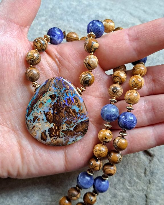 Boulderopal Anhänger Edelsteinkette Heilsteinschmuck