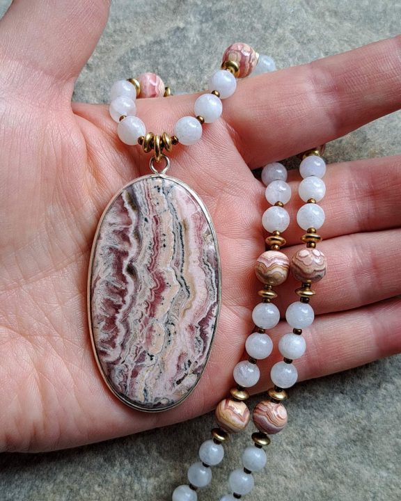 Rhodochrosit Amulett Anhänger Edelsteinkette Heilsteinschmuck