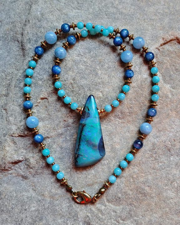 Boulderopal Anhänger Edelsteinkette Heilsteinschmuck