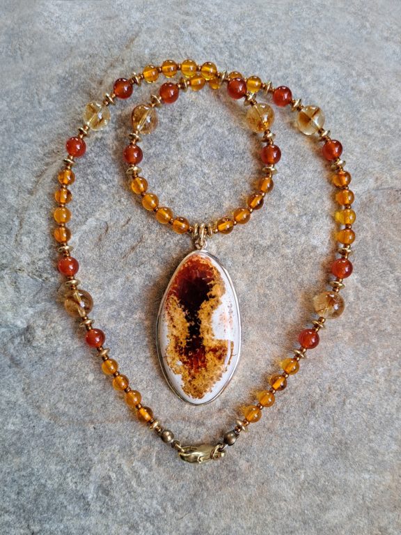Feueropal Anhänger Edelsteinkette Heilsteinschmuck