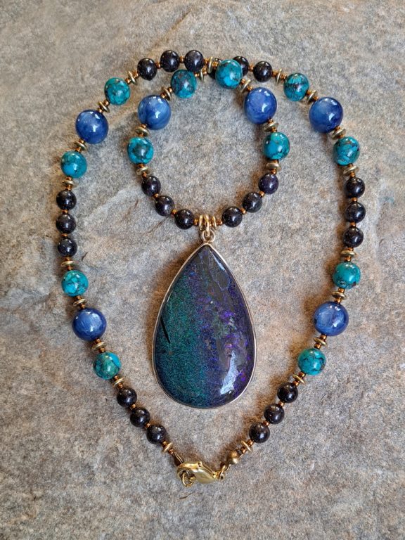 Schwarzopal Anhänger Edelsteinkette Heilsteinschmuck