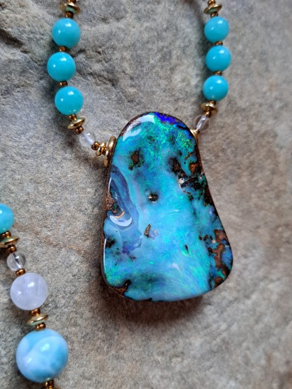Boulderopal Anhänger Edelsteinkette Heilsteinschmuck