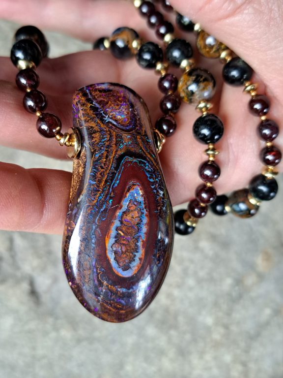 Boulderopal Anhänger Edelsteinkette Heilsteinschmuck