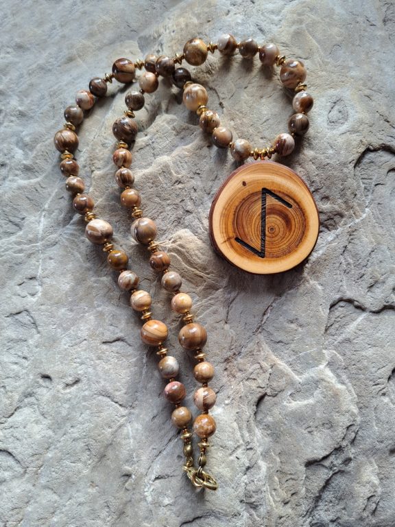 Rune Eiwaz Eibenholz Anhänger Edelsteinkette Heilsteinschmuck