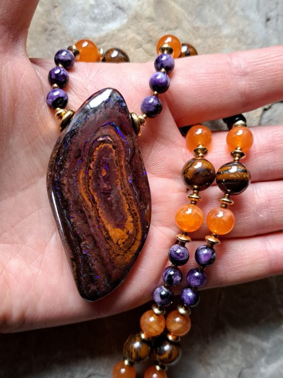 Matrixopal Amulett Anhänger Edelsteinkette Heilsteinschmuck