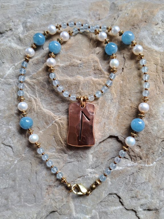 Rune Laguz Anhänger Edelsteinkette Heilsteinschmuck