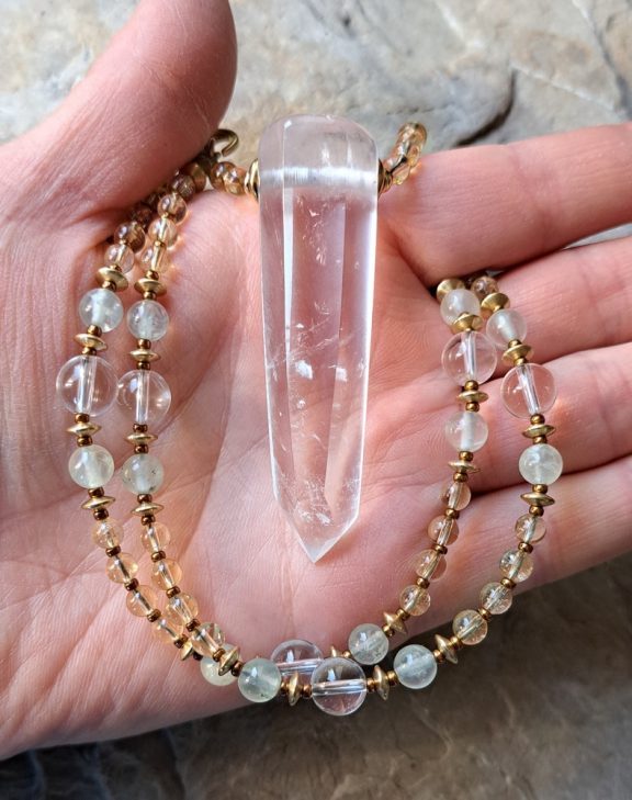 Bergkristall Amulett Anhänger Edelsteinkette Heilsteinschmuck
