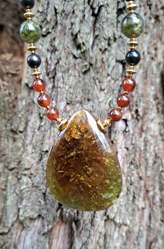 Grossular Amulett Anhänger Edelsteinkette Heilsteinschmuck