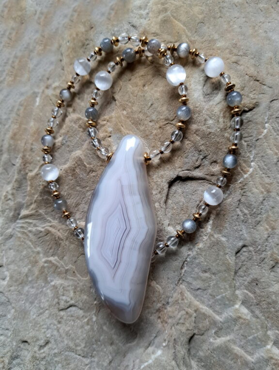 Achat Amulett Anhänger Edelsteinkette Heilsteinschmuck