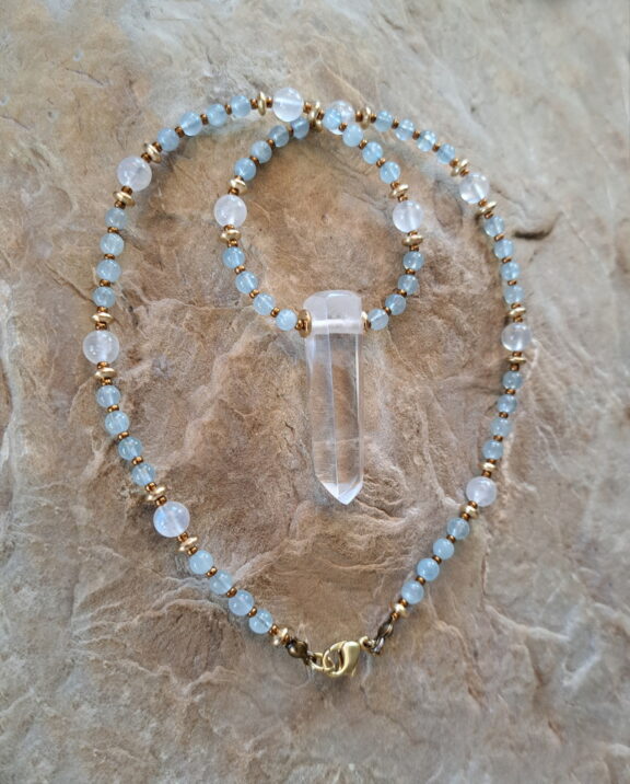Bergkristall Spitze Anhänger Edelsteinkette Heilsteinschmuck