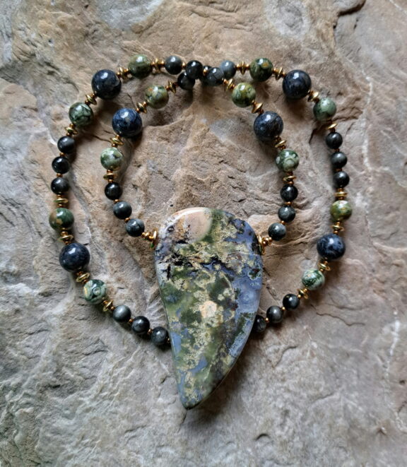 Moosachat Amulett Anhänger Edelsteinkette Heilsteinschmuck