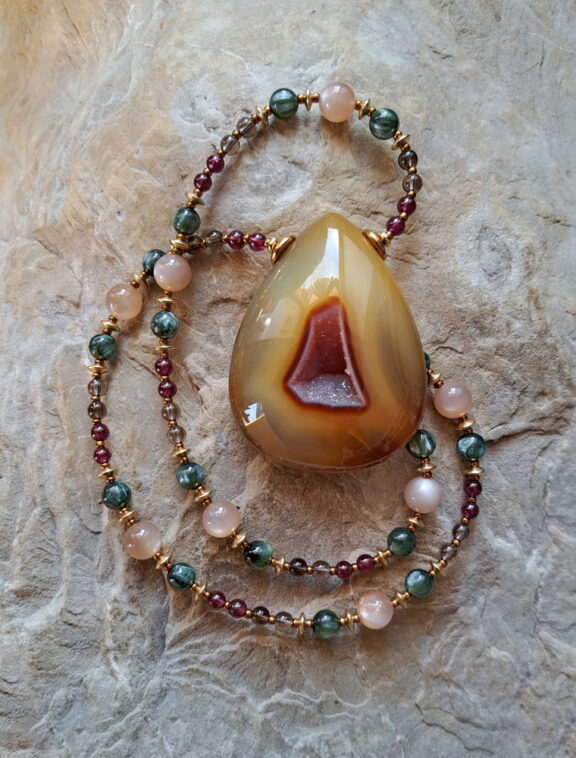 Achat Amulett Anhänger Edelsteinkette Heilsteinschmuck