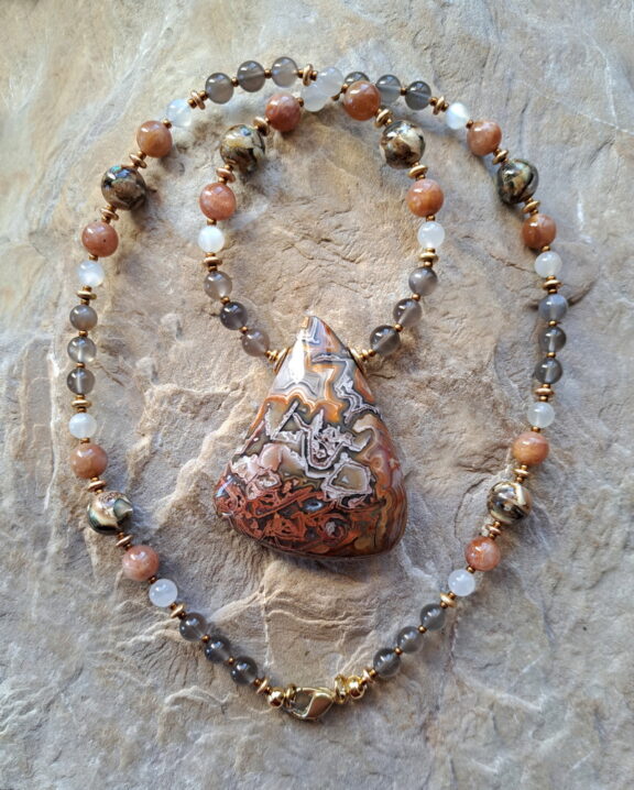 Achat Edelstein Halskette