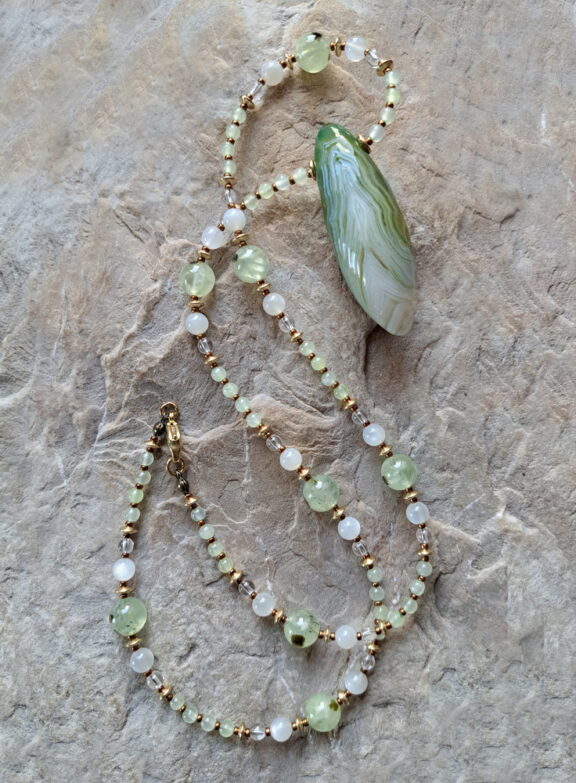 Achat Anahanger aus der Wüste Gobi