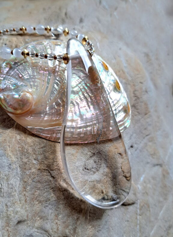 XL Bergkristall Anhänger - handgeschliffen