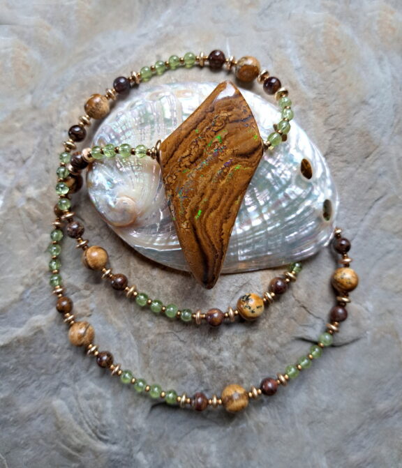 Boulderopal Kette - Rarität