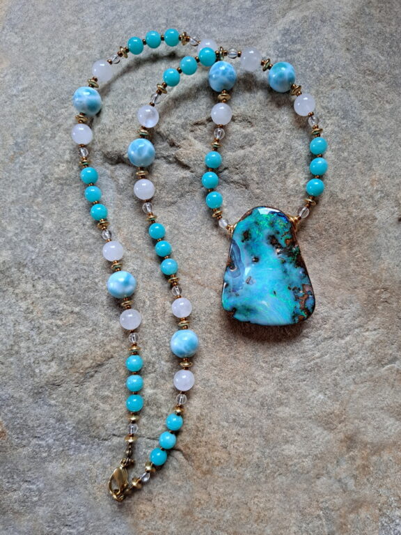 Boulderopal Anhänger Edelsteinkette Heilsteinschmuck
