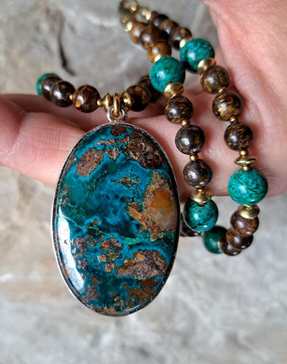 Dioptas Amulett Anhänger Edelsteinkette Heilsteinschmuck