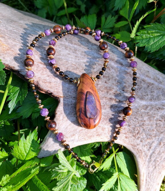 Eichenholz-Opal-Kette