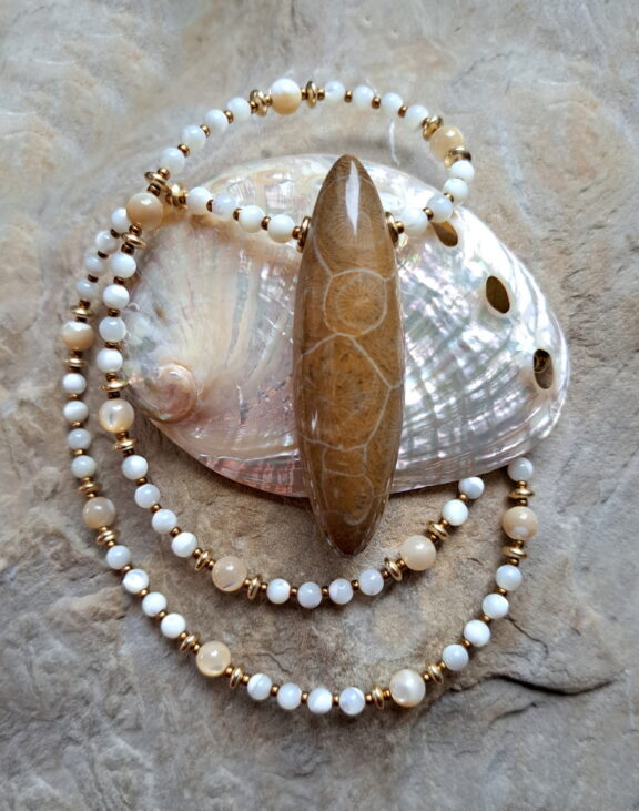 Fossile Koralle Anhänger