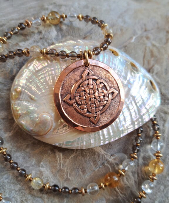 Keltischer Knoten Amulett